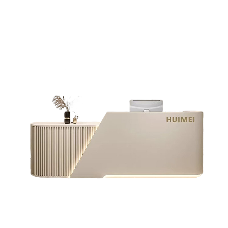 Lustra Edge Reception Desk – Modern Curved Front Counter